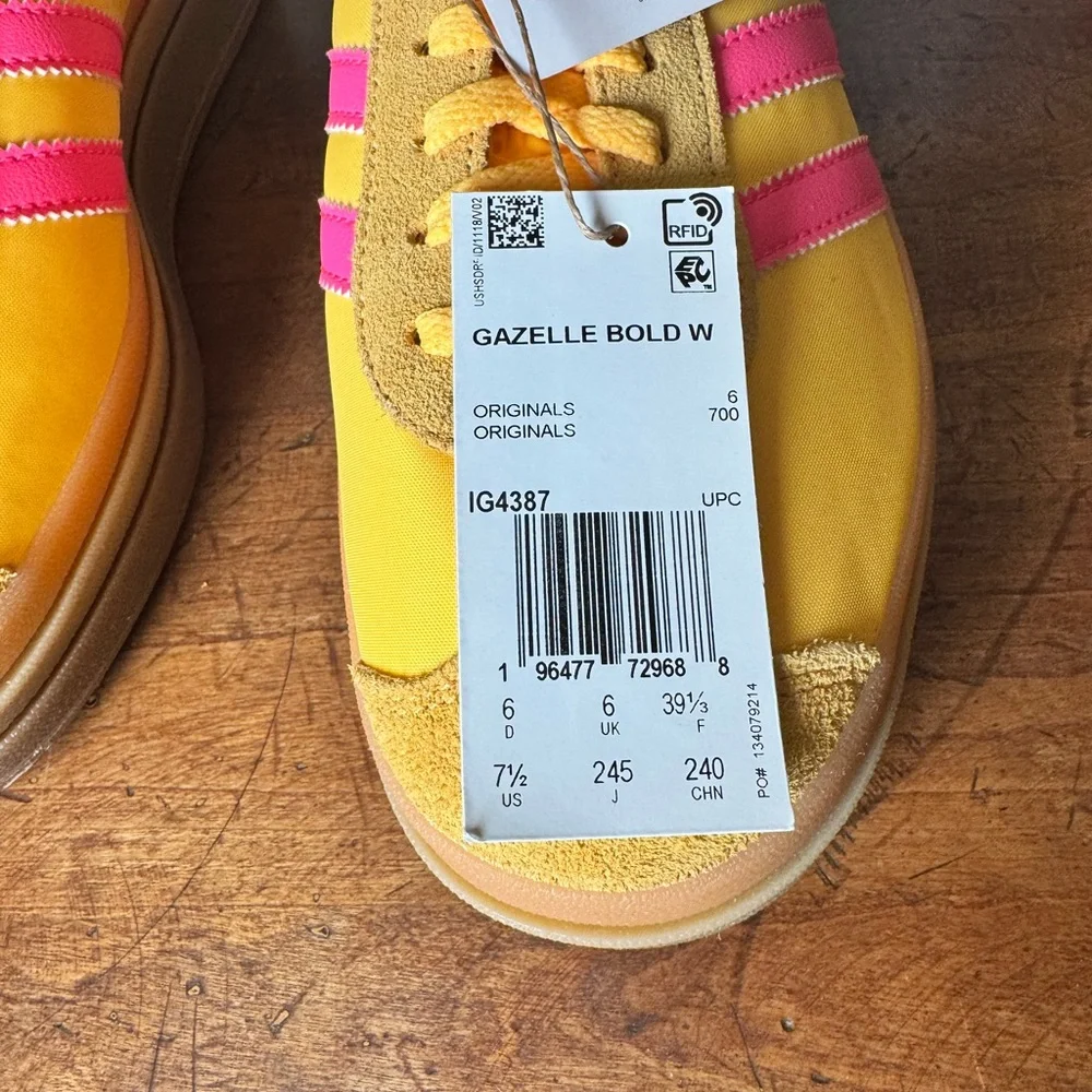 NWT Adidas Originals  Gazelle Bold in Spark & Lucid Pink Sneakers, Size 7.5 - Picture 8 of 10